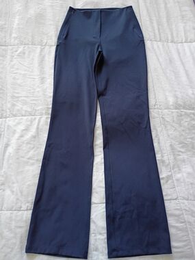 EUC Lululemon Smooth Fit Pull-on High Rise Pants